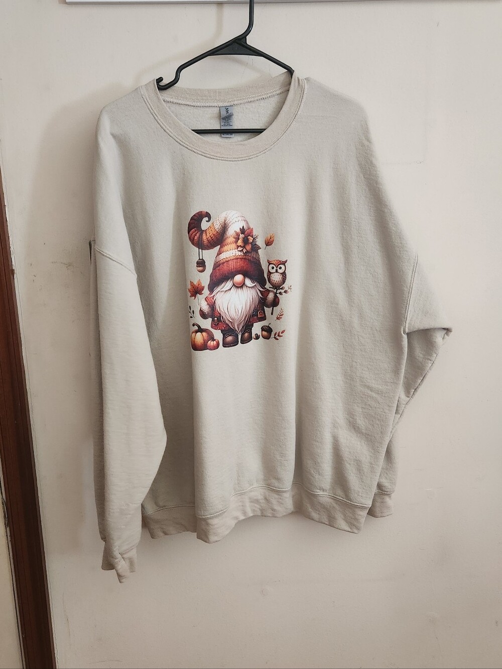 🎉 Fall Themed Gnome Pullover